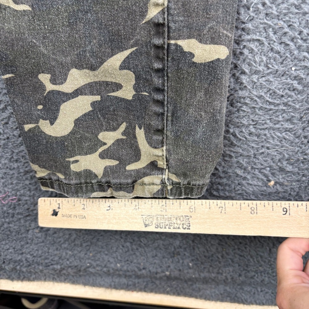 L&B Lucky & Blessed Camo Distressed Boyfriend Jeans Womens 16 Green Brown - Picture 6 of 8